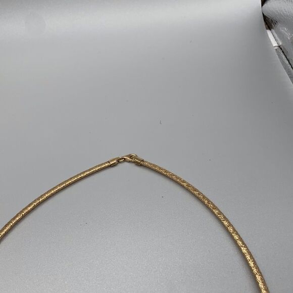 14k gold mesh necklace and Egyptian Cross - Picture 9 of 11